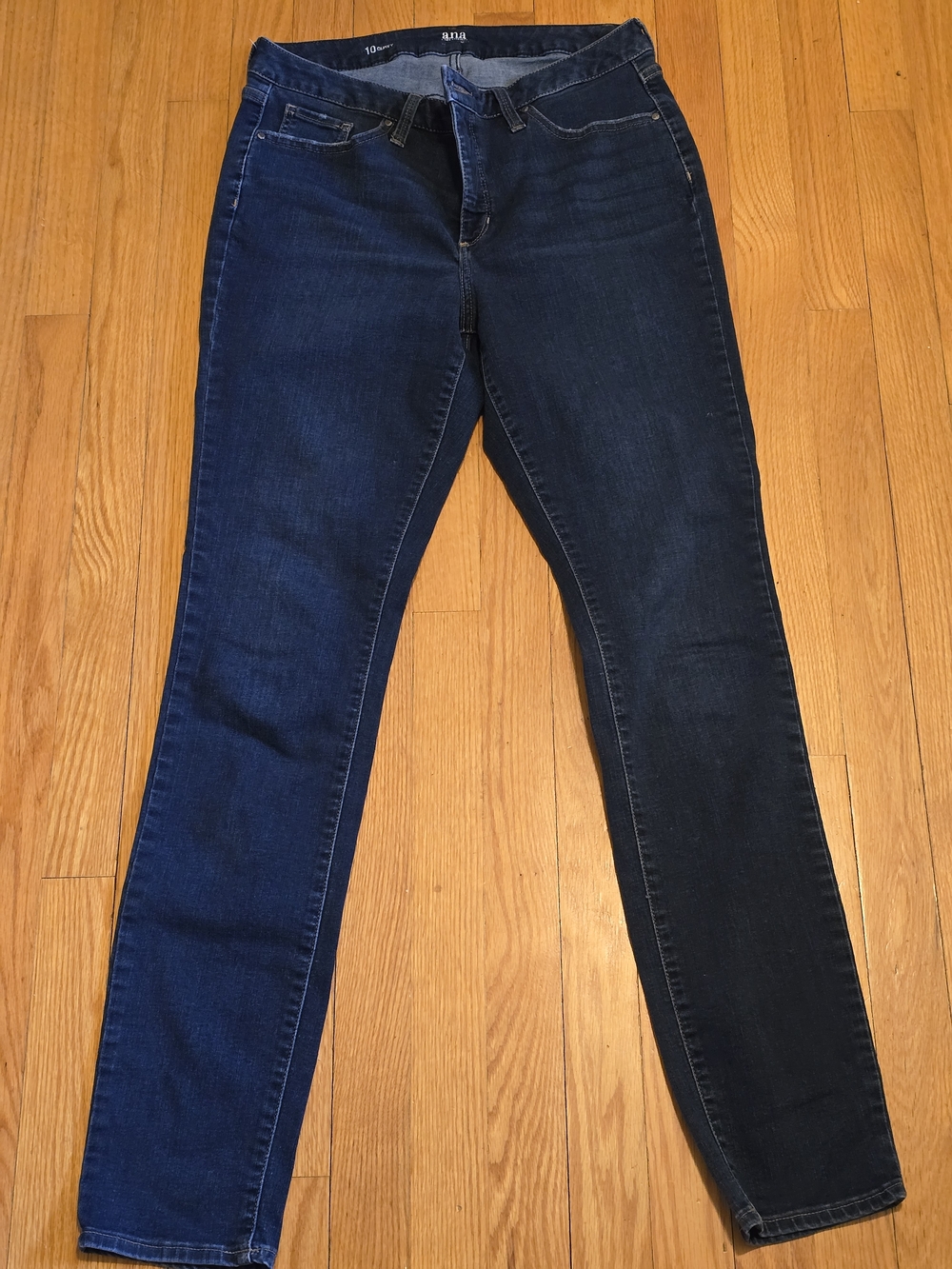 a.n.a Women’s Dark Indigo Skinny Jeans 10 Curvy